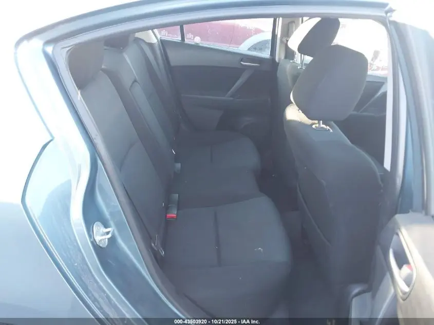 2011 MAZDA MAZDA3 I TOURING