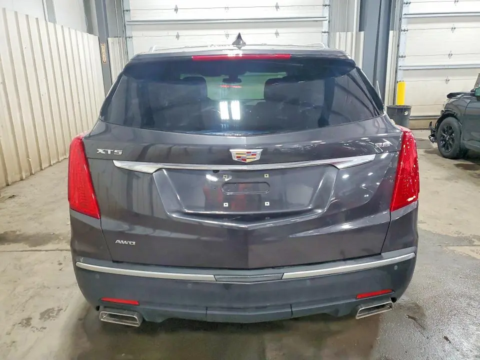 2018 CADILLAC XT5 LUXURY  