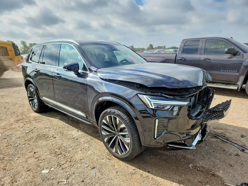2026 VOLVO XC90 ULTRA  