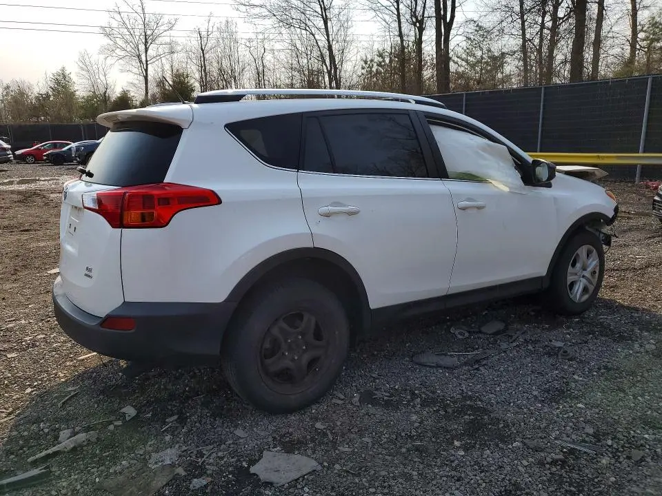 2015 TOYOTA RAV4 LE  