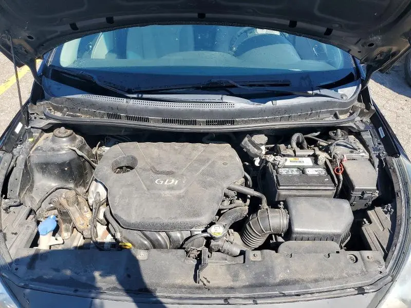 2012 HYUNDAI ACCENT SE  