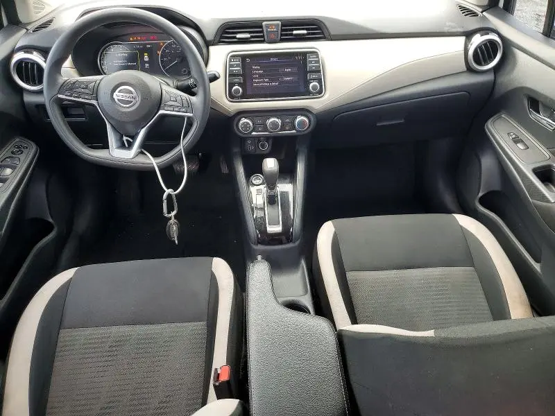 2021 NISSAN VERSA SV  