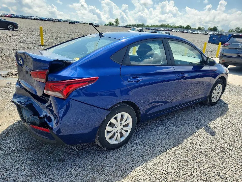 2021 HYUNDAI ACCENT SE  