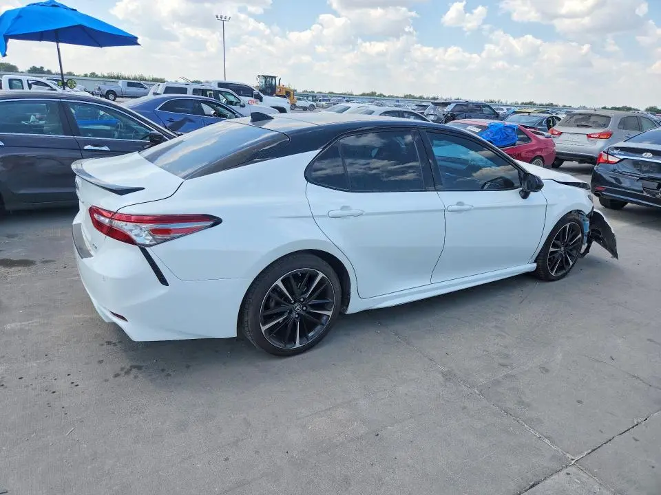 2018 TOYOTA CAMRY XSE V6  