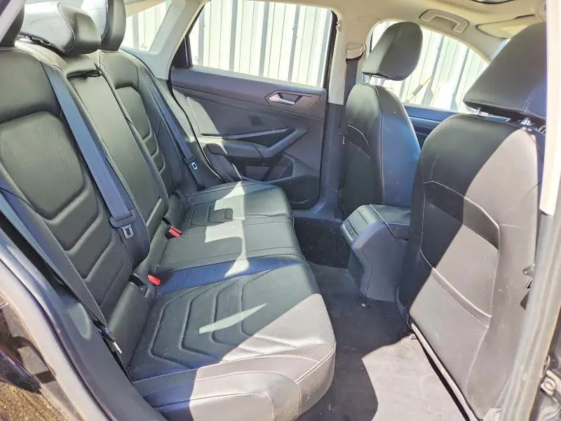2021 VOLKSWAGEN JETTA SEL PREMIUM  