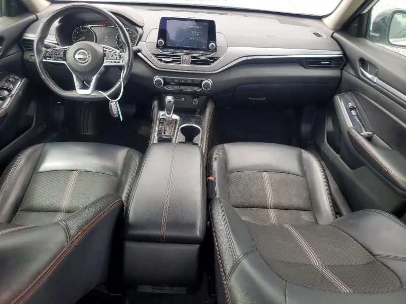 2024 NISSAN ALTIMA SR  