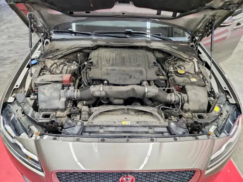 2018 JAGUAR XF S  