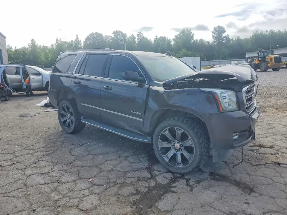 2016 GMC YUKON SLE  