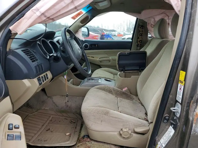 2011 TOYOTA TACOMA BASE  