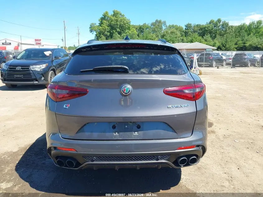 2018 ALFA ROMEO STELVIO QUADRIFOGLIO AWD