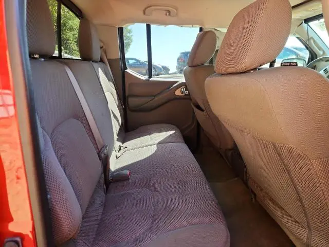 2017 NISSAN FRONTIER S