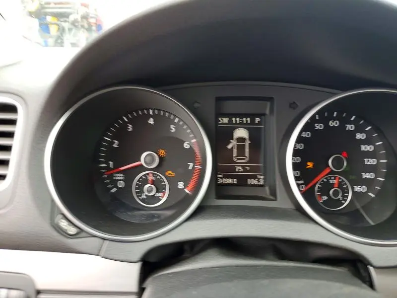 2013 VOLKSWAGEN GOLF   