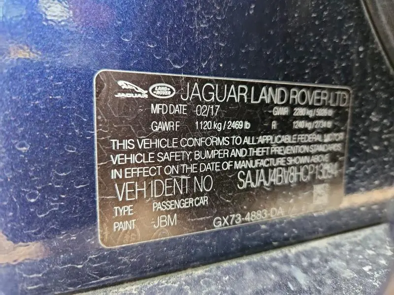 2017 JAGUAR XE PREMIUM  