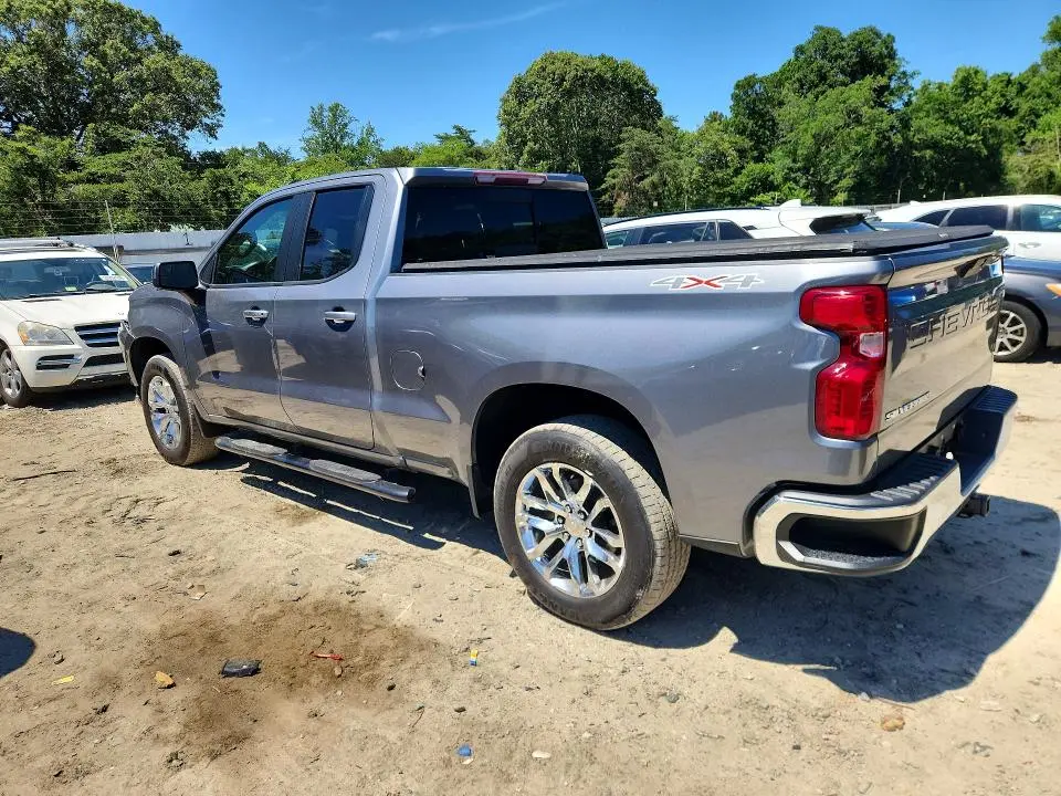 2020 CHEVROLET SILVERADO K1500 LT  