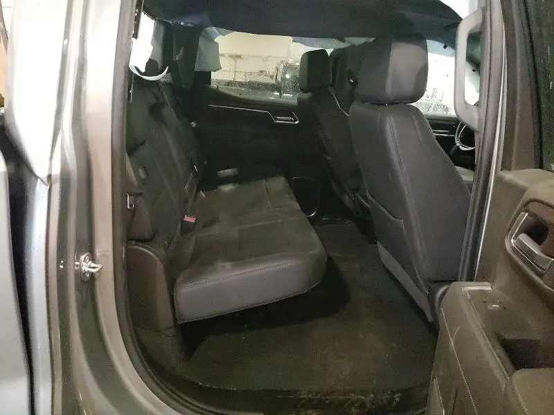 2026 GMC SIERRA K1500 SLT  