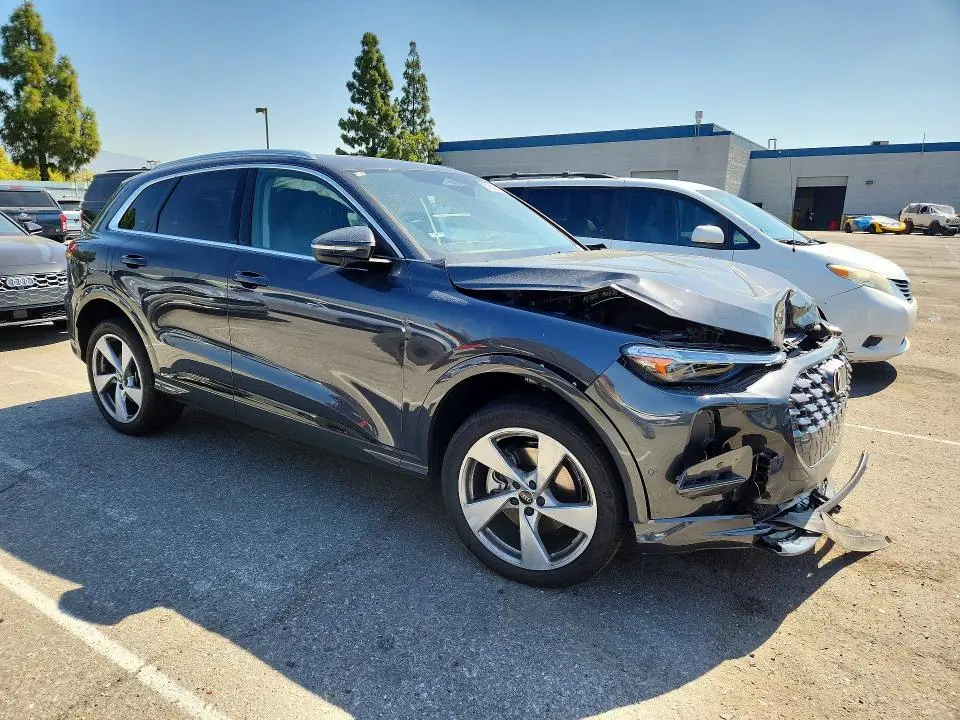 2025 AUDI Q5 PREMIUM PLUS  