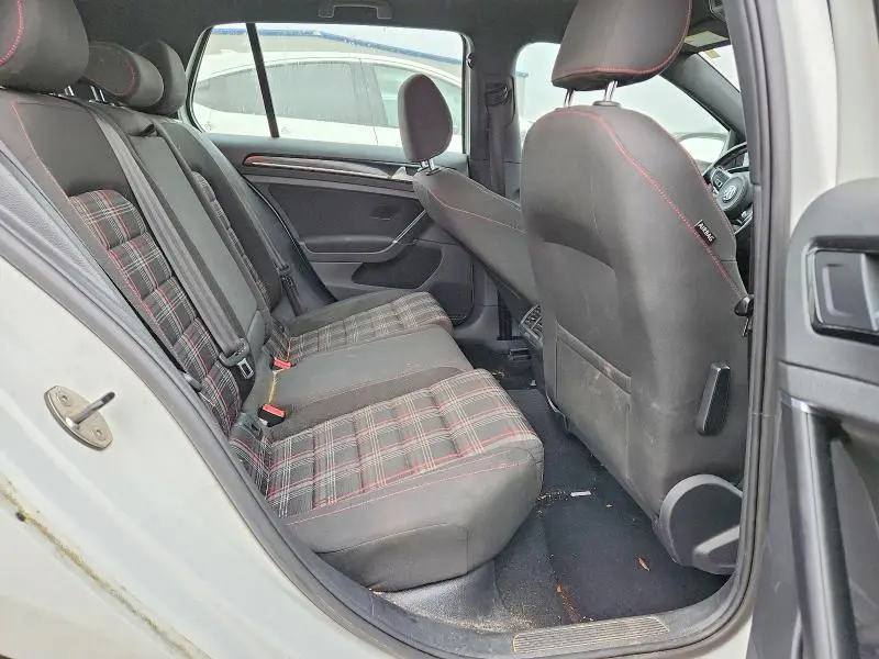 2017 VOLKSWAGEN GTI S  