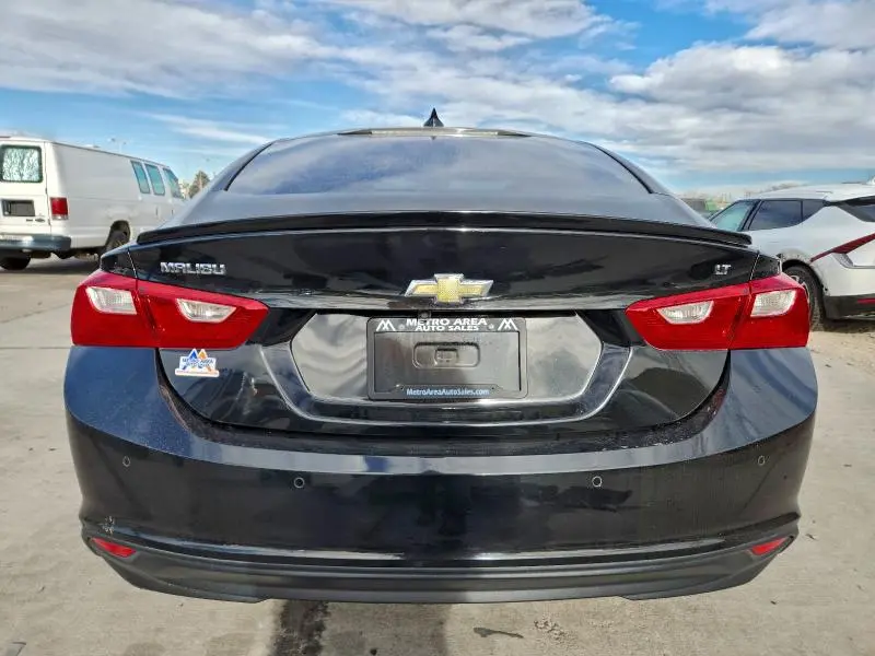 2017 CHEVROLET MALIBU LT  