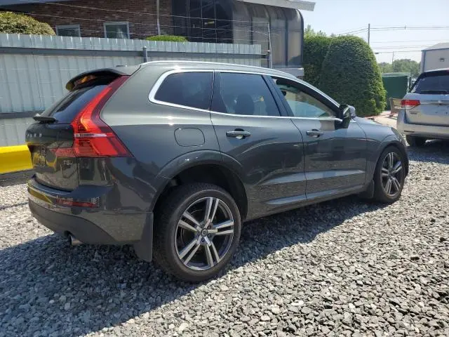 2021 VOLVO XC60 T5 MOMENTUM  