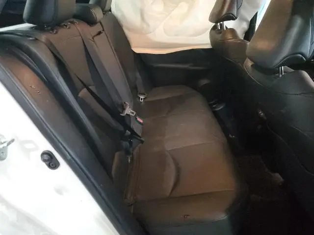 2020 TOYOTA PRIUS LE  