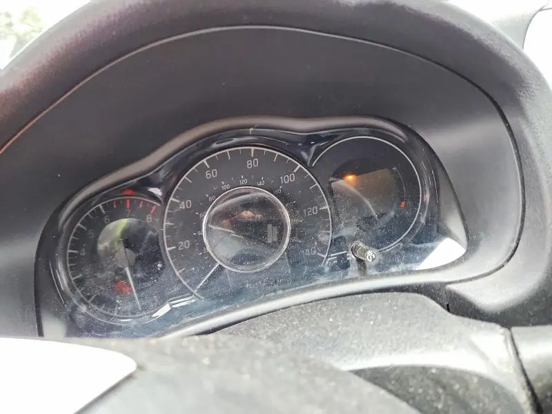 2015 NISSAN VERSA NOTE S  
