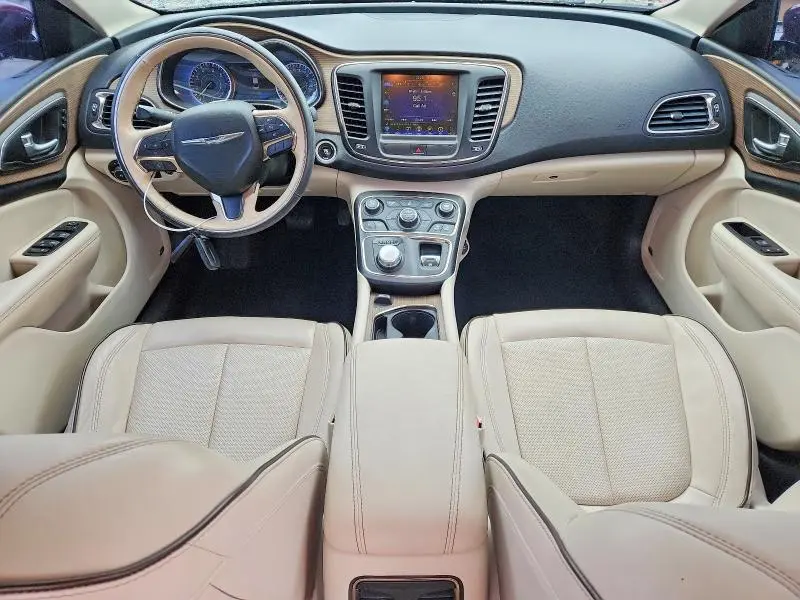 2015 CHRYSLER 200   