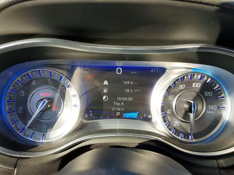 2016 CHRYSLER 300 LIMITED  