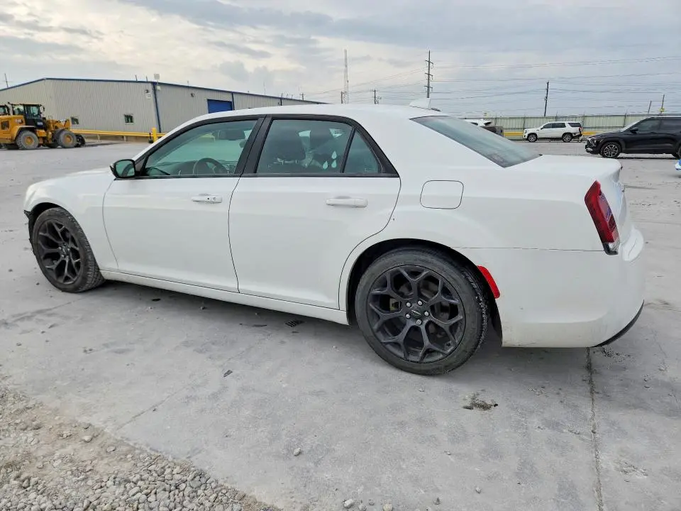 2019 CHRYSLER 300 TOURING  