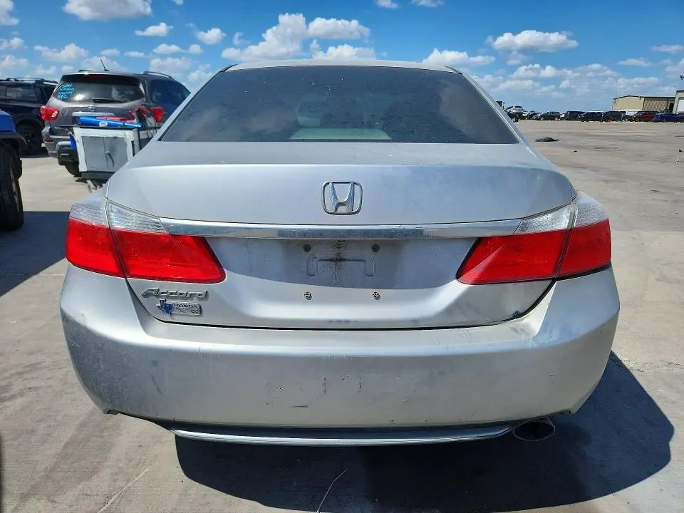 2013 HONDA ACCORD LX  