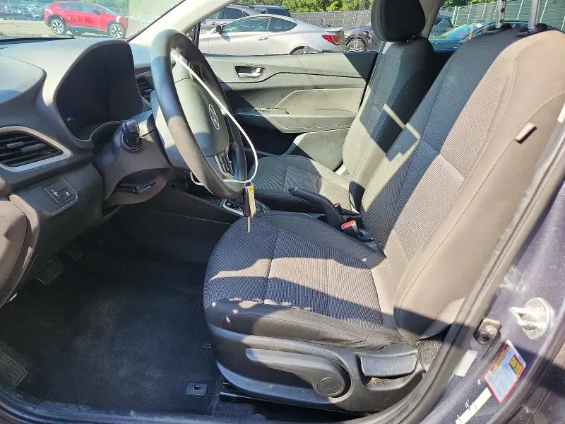 2020 HYUNDAI ACCENT SE  