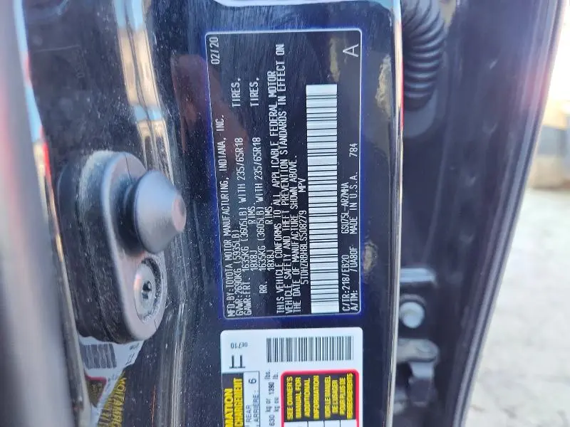 2020 TOYOTA HIGHLANDER XLE  