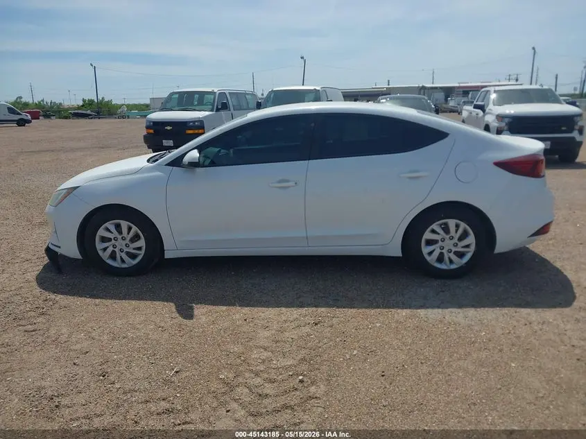 2019 HYUNDAI ELANTRA SE