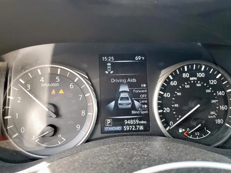 2021 INFINITI Q50 LUXE  