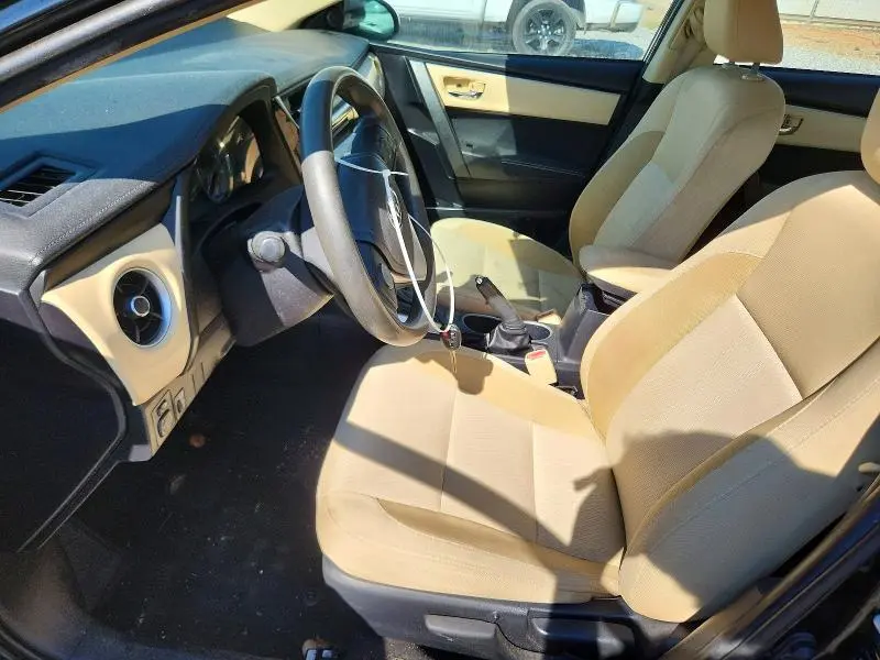 2017 TOYOTA COROLLA LE  