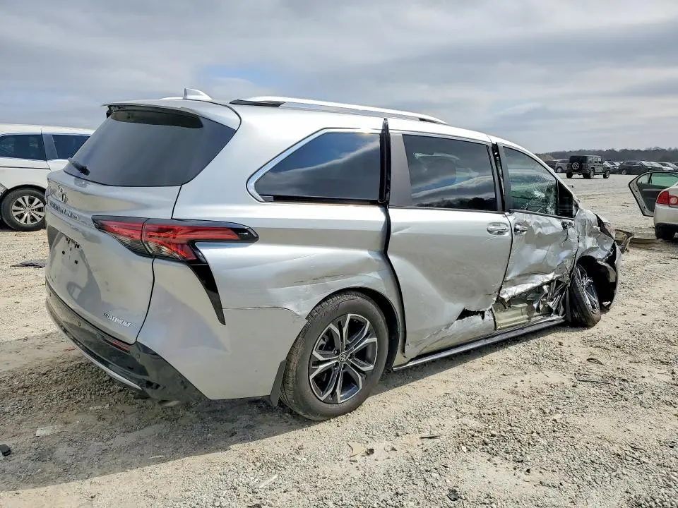 2025 TOYOTA SIENNA PLATINUM 7-PASSENGER  