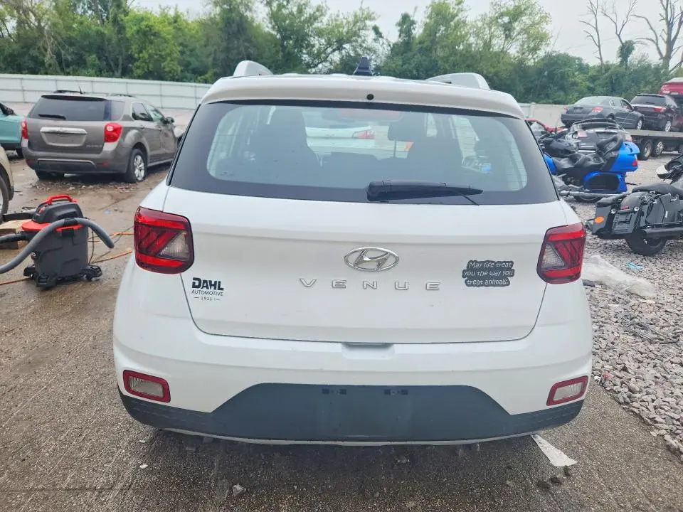 2022 HYUNDAI VENUE SEL  
