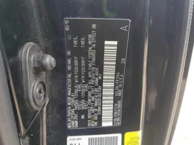 2015 TOYOTA SIENNA LE  