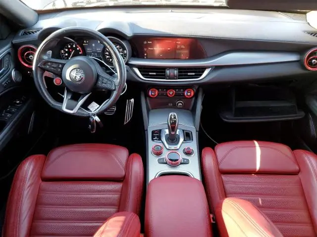 2022 ALFA ROMEO STELVIO TI  