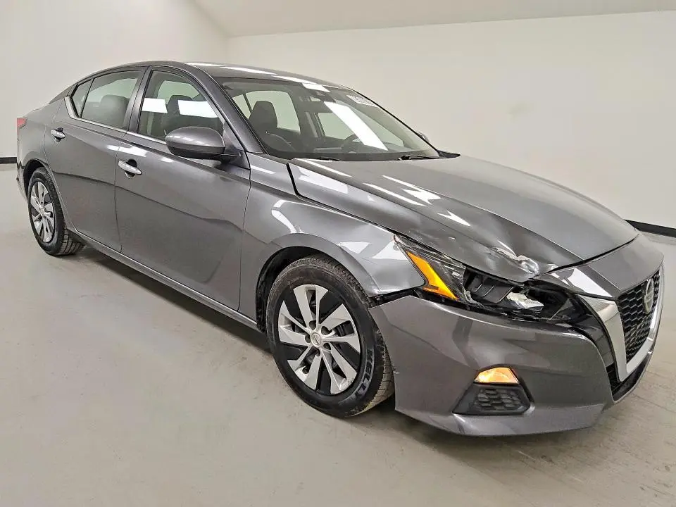 2022 NISSAN ALTIMA S  