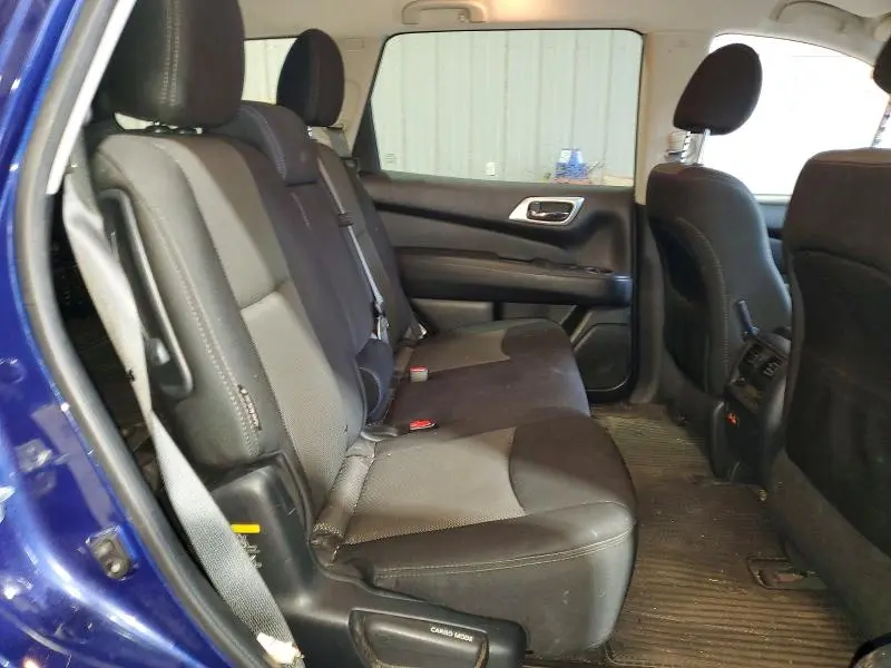 2020 NISSAN PATHFINDER SV  