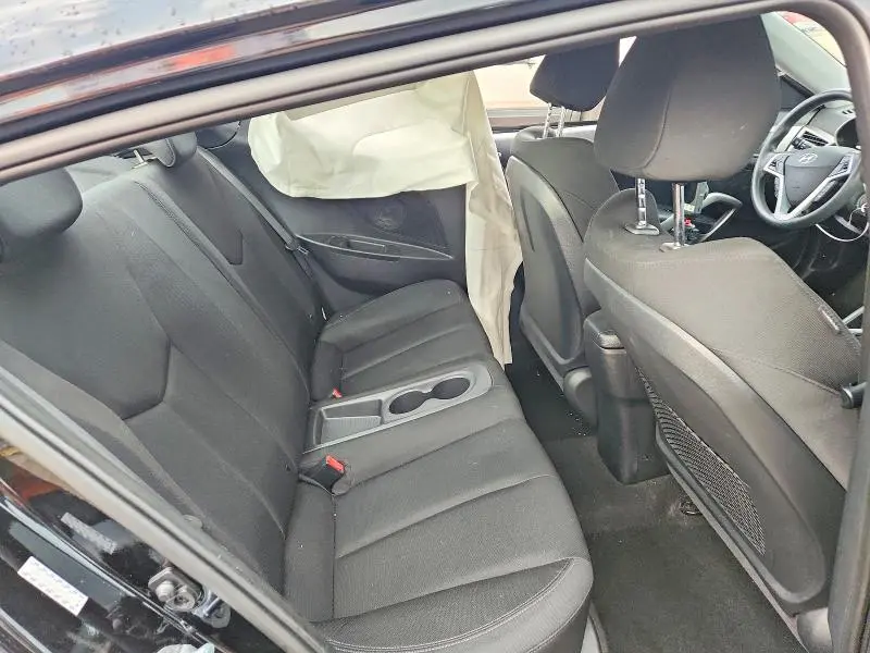 2016 HYUNDAI VELOSTER BASE  