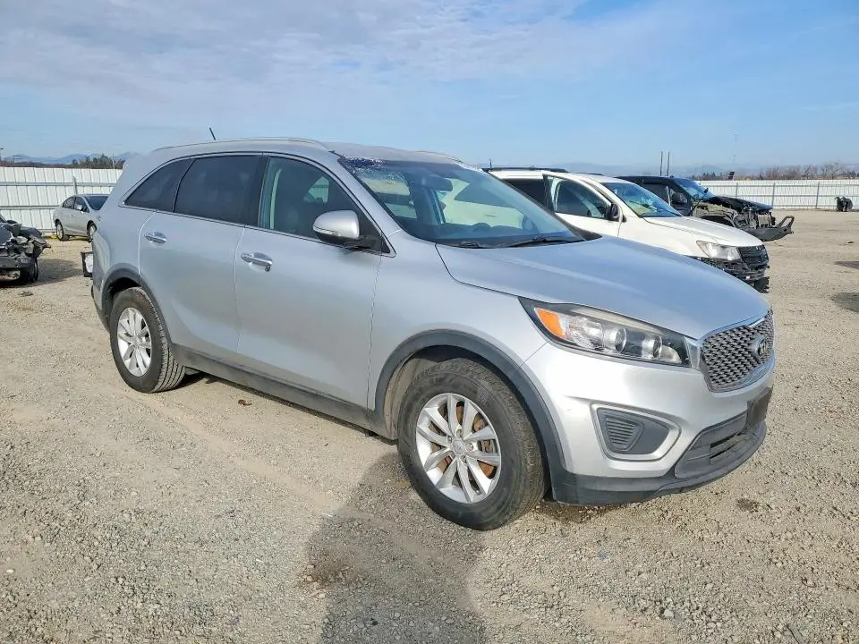 2018 KIA SORENTO LX V6  