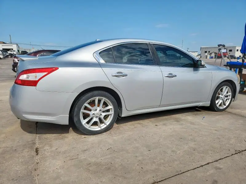 2010 NISSAN MAXIMA 3.5 S  
