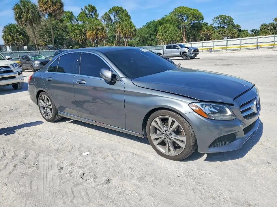 2018 MERCEDES-BENZ C 300  