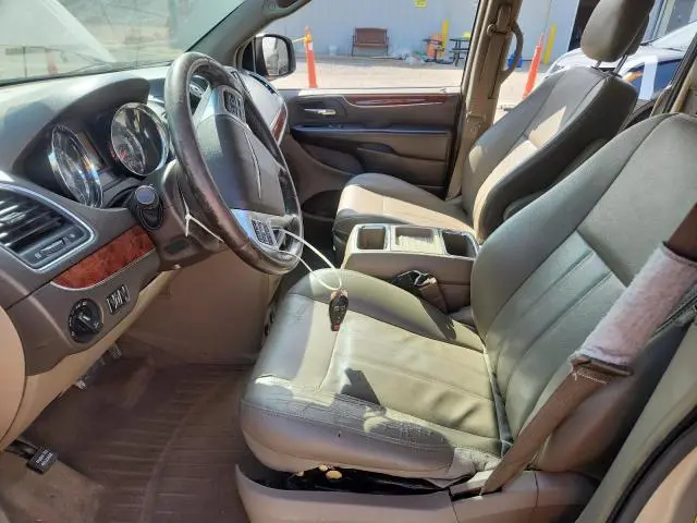 2013 CHRYSLER TOWN & COUNTRY TOURING  