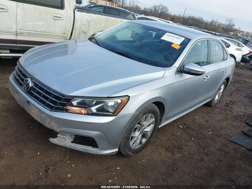 2017 VOLKSWAGEN PASSAT 1.8T S