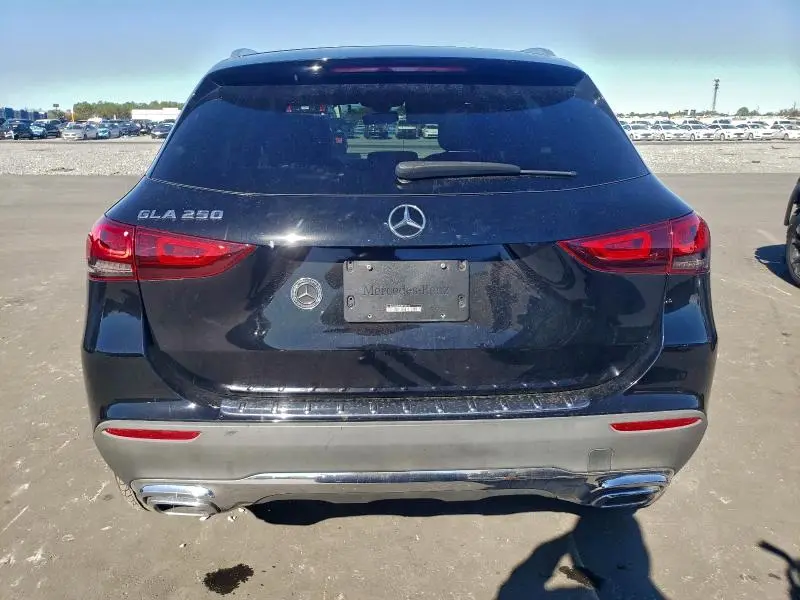 2021 MERCEDES-BENZ GLA 250  