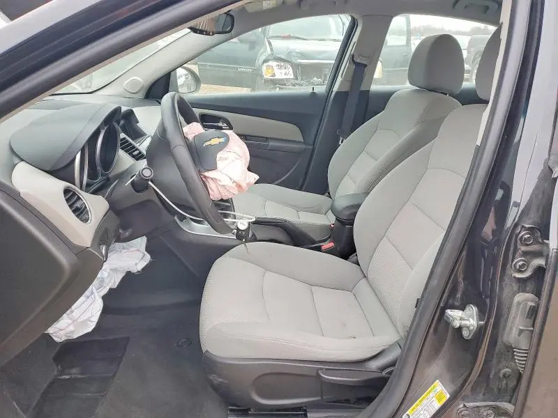 2015 CHEVROLET CRUZE LT  