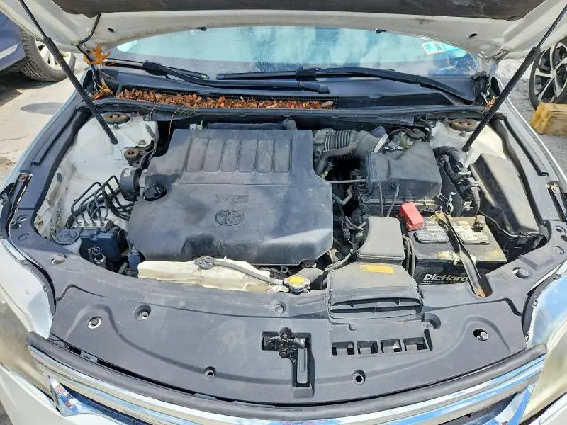 2013 TOYOTA AVALON LIMITED  
