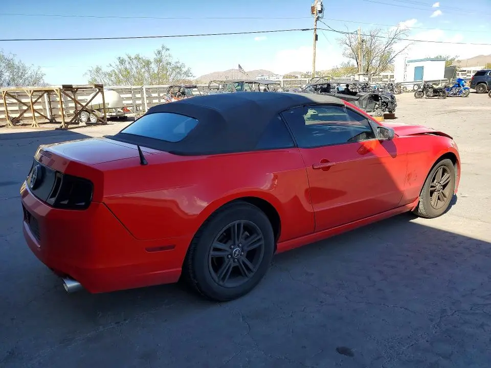 2013 FORD MUSTANG   